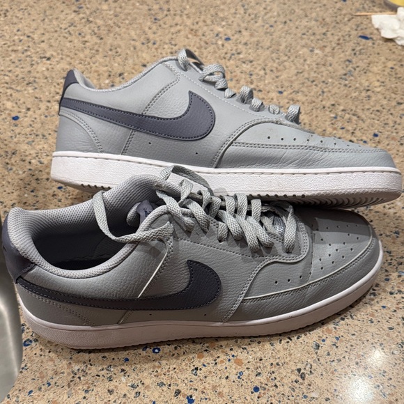 Nike court vision low next nature Men’s SZ 11.5 in excellent condition